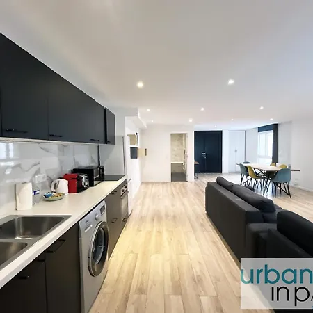 Urban Flat 182 - Spacious 4 Bedroom Flat In Lägenhet