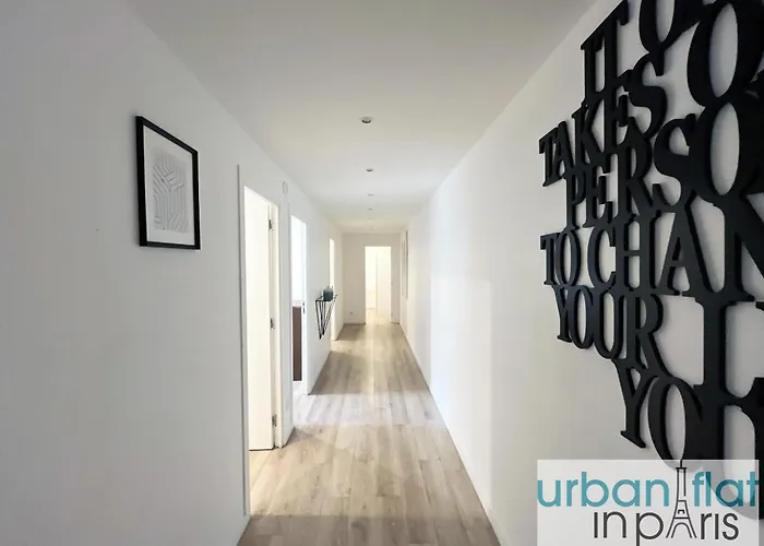 Urban Flat 182 - Spacious 4 Bedroom Flat In Apartamento *