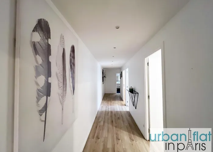 Urban Flat 182 - Spacious 4 Bedroom Flat In Apartamento *